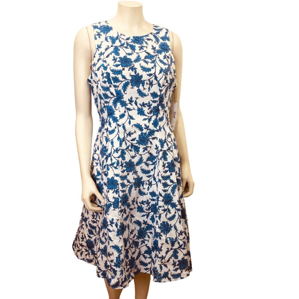 IVY & BLU $74 FIT AND FLARE FLORAL‎ PRINT DRESS SZ 10 NWT